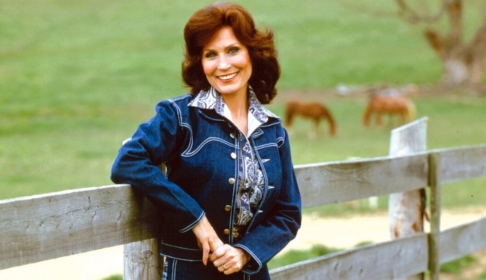 Loretta Lynn, 1932-2022