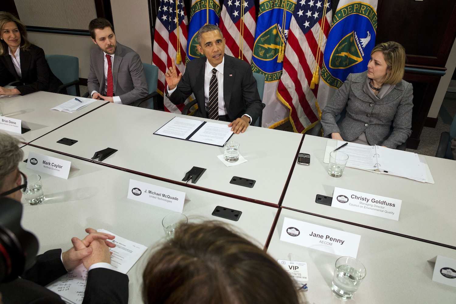 White House paints glowing picture of Obama’s climate legacy