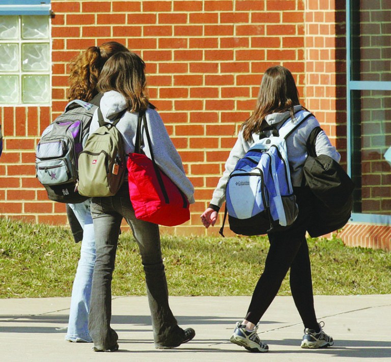 Fairfax County considers later school day