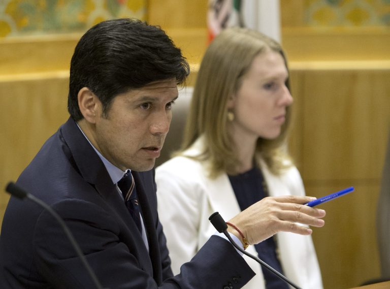 State Sen. Kevin de Leon, D-Los Angeles, chairman of the Senate Appropriations Committee, discusses an Assembly measure to give a tax credit to an aerospace contractor, that was before his committee at Thursday, July 3, 2014, in Sacramento, Calif.  The bill, AB2389, by Assemblyman Steve Fox, D-Palmdale, was approved by the committee and was late passed by  both houses of the Legislature and sent to the governor.(AP Photo/Rich Pedroncelli)