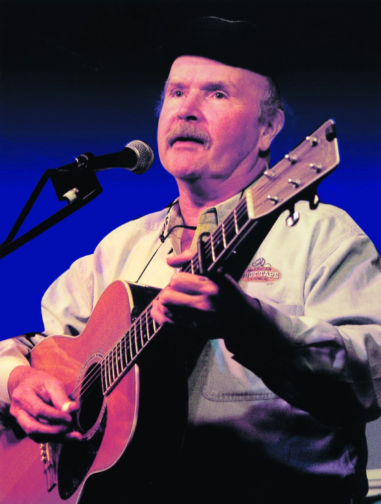 Folk singer Tom Paxton keeps the tradition alive at Birchmere