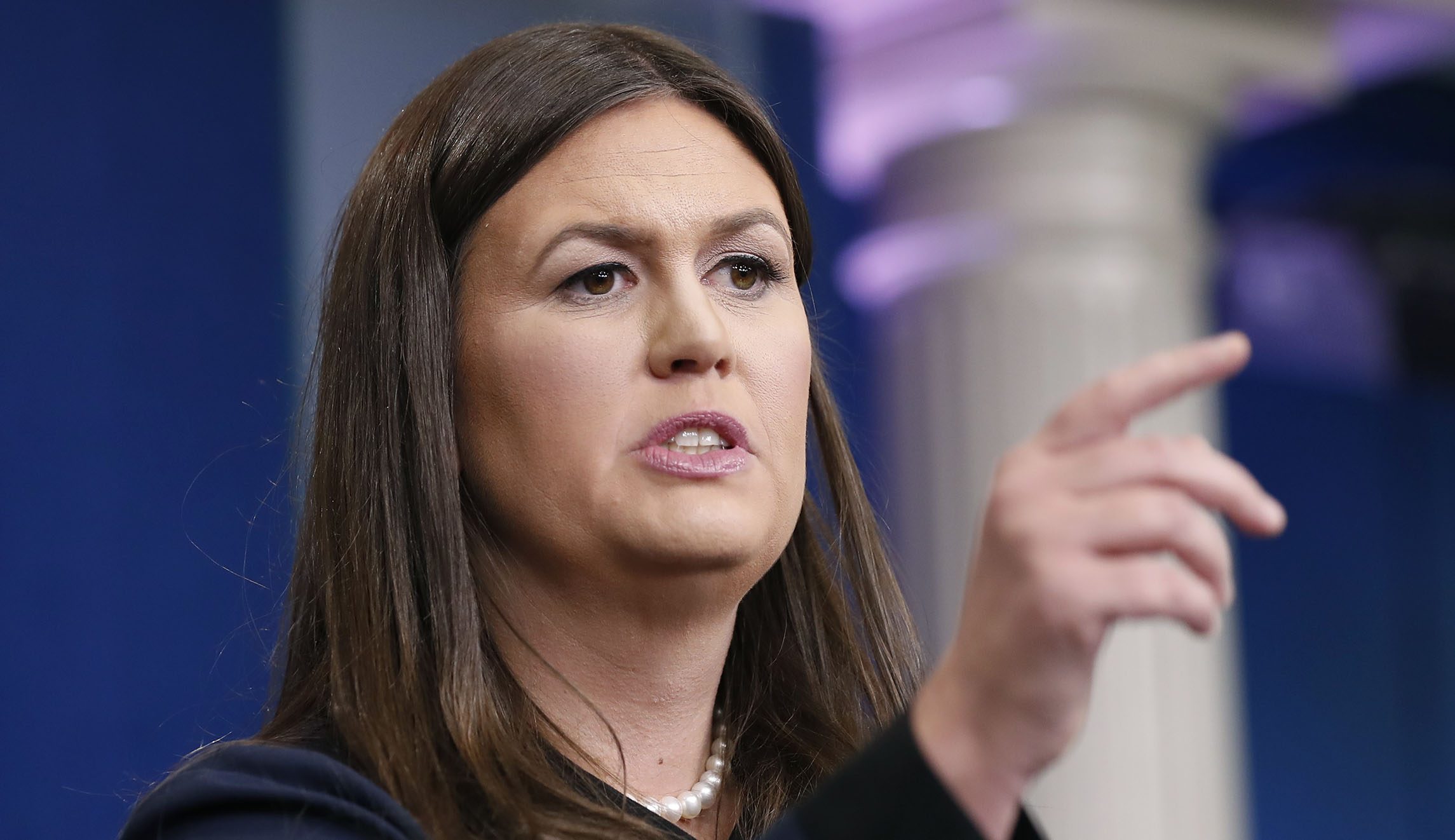 Sarah Sanders on Trump cellphone: ‘He can make calls from a landline too’