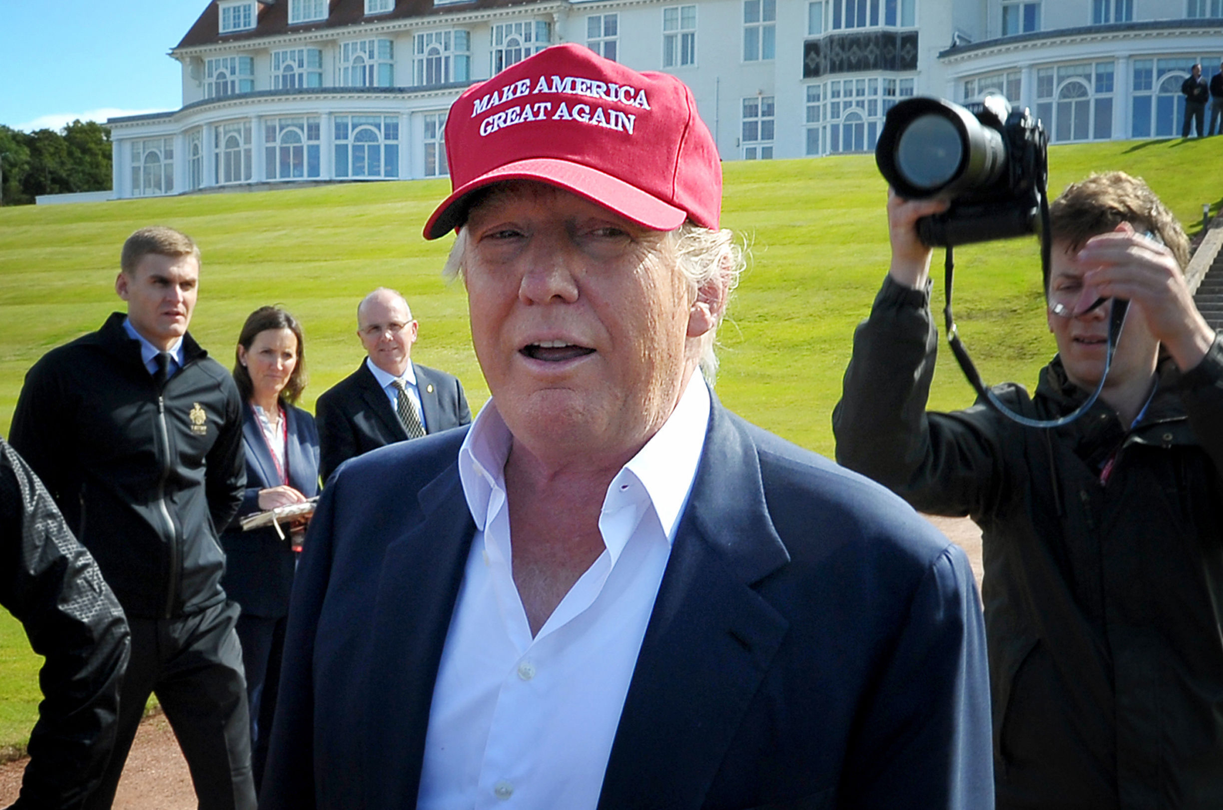 Trump praises ‘brave and brilliant’ Brexit vote