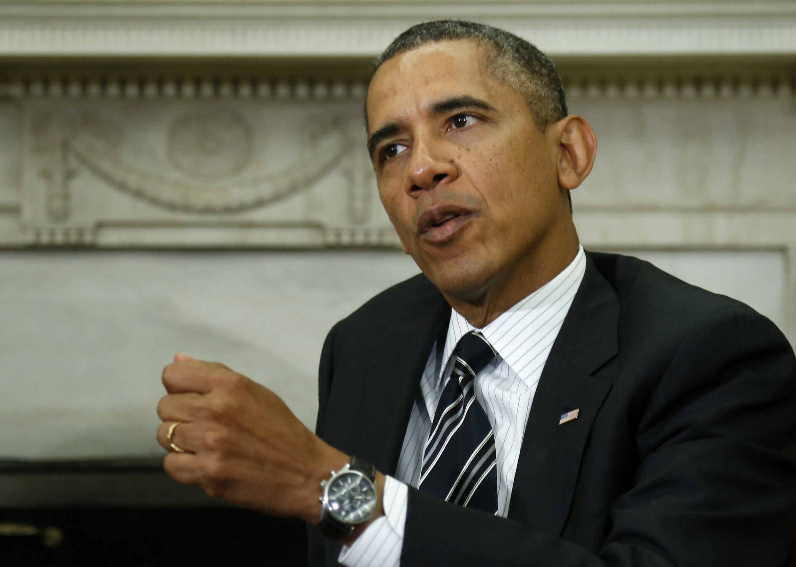 Obama hails UN deal on Syrian chemical weapons