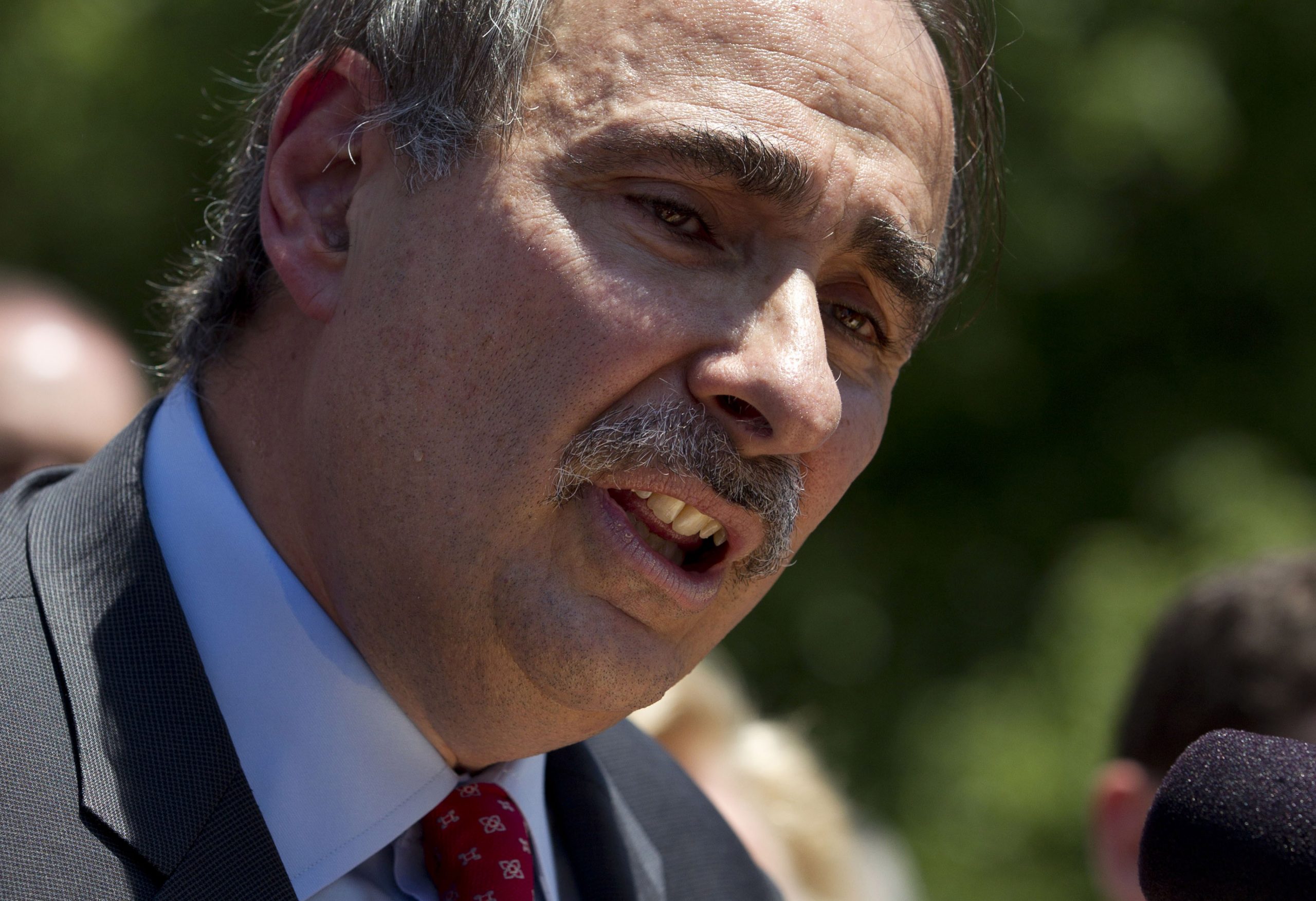 Clinton adviser called Axelrod Romney campaign ‘adjunct’