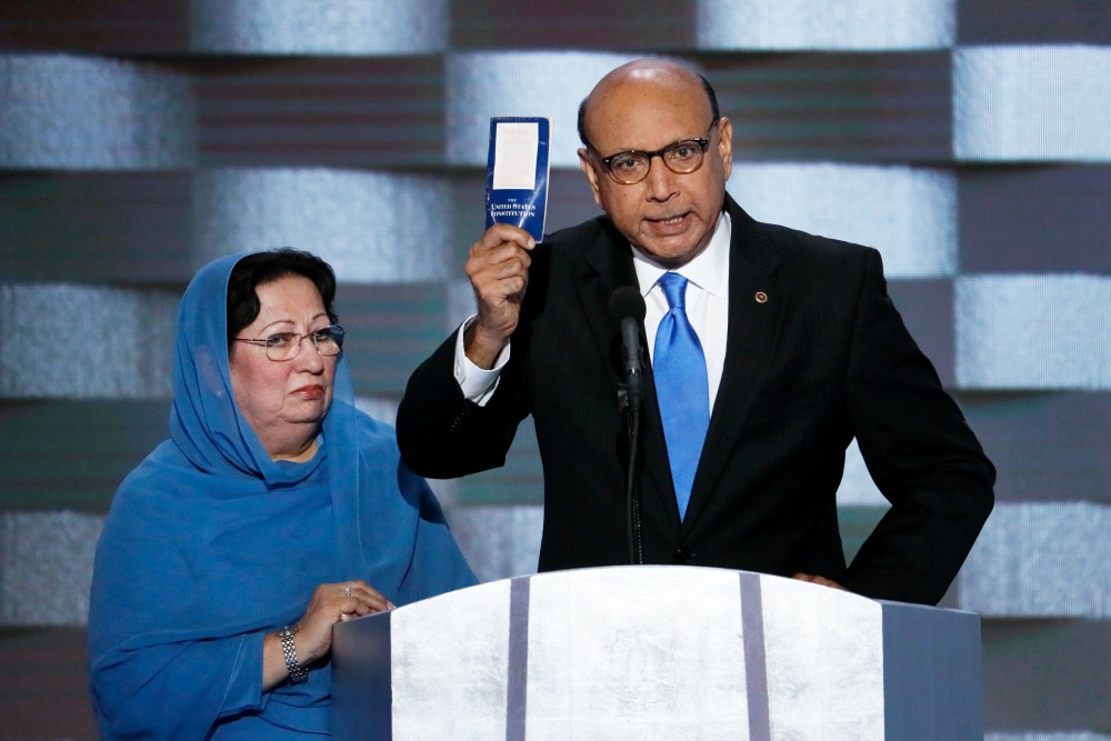 Mother of slain Muslim soldier says she chose not to speak