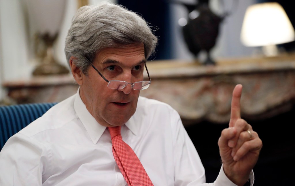 Yale hires Kerry: Those who can’t do…
