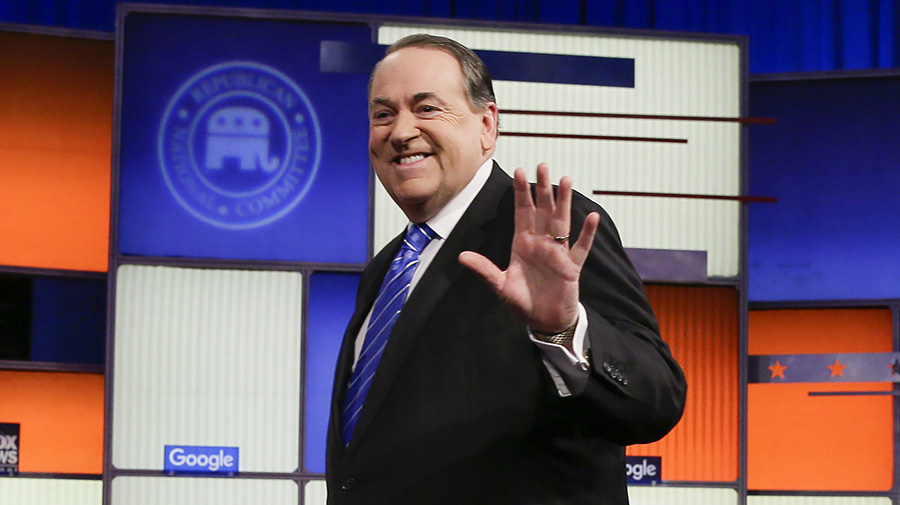 Huckabee defends Trump, says he isn’t ‘pocketing’ donations to veterans