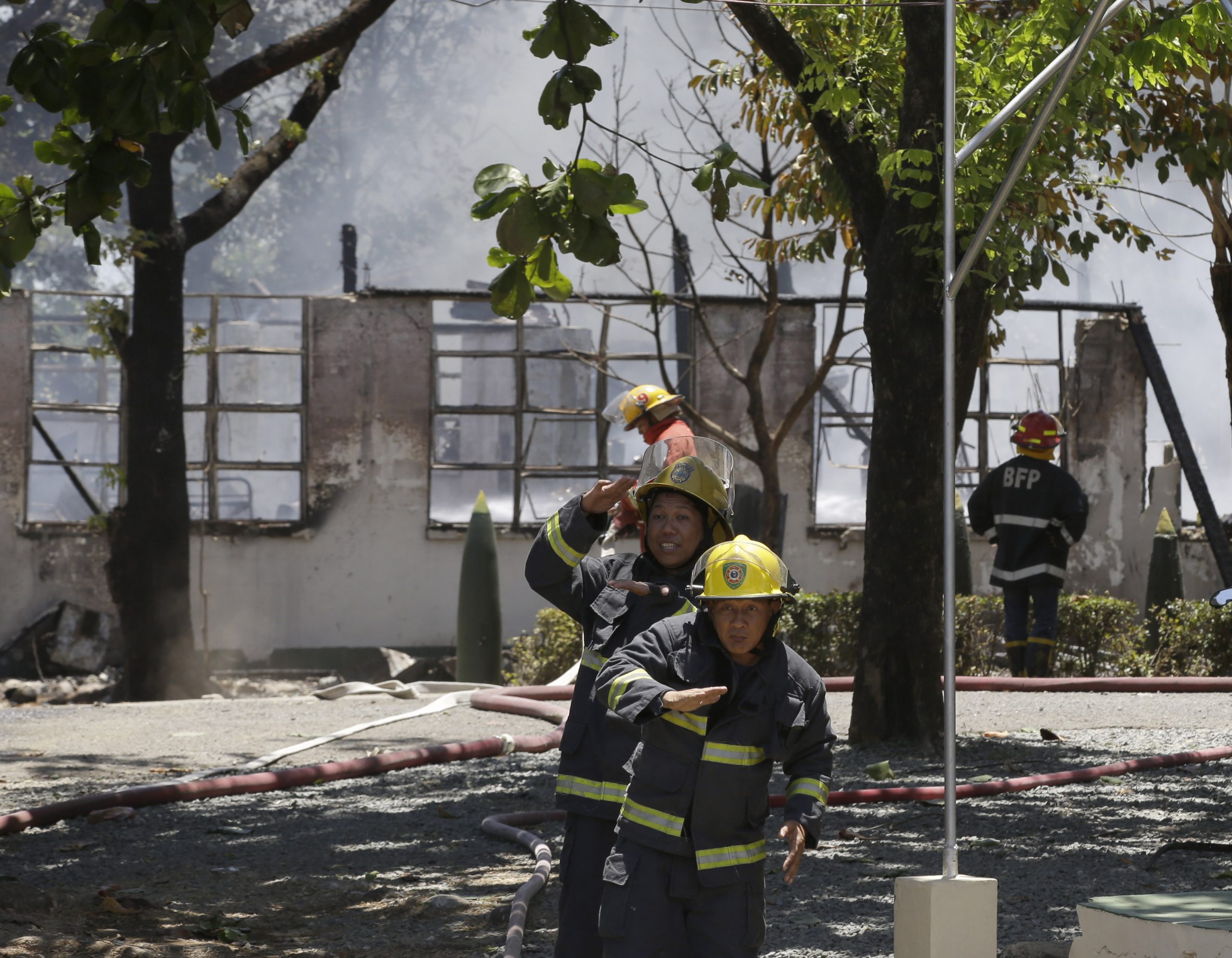 Fire, blast at Philippine army barracks injure 24