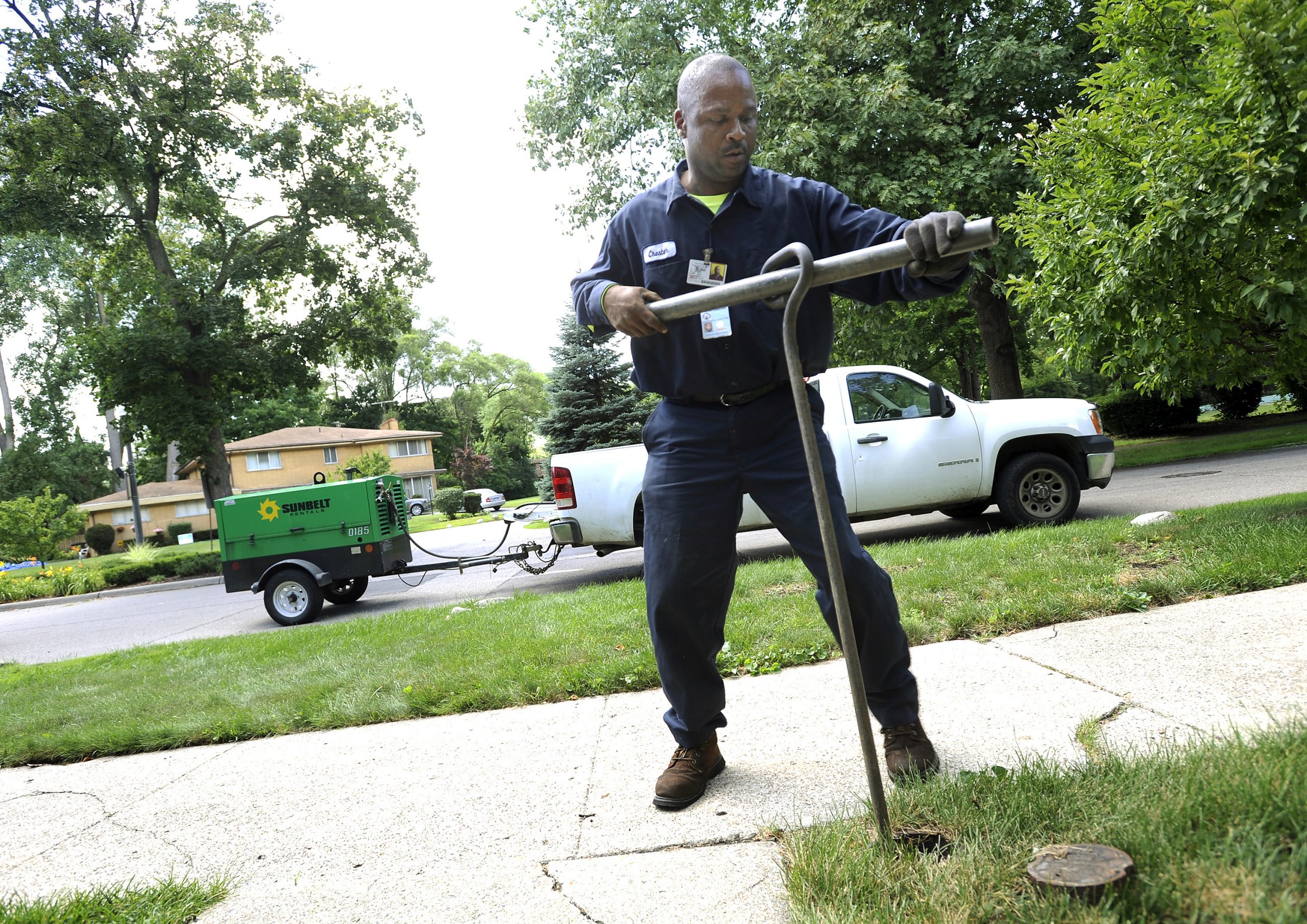 Detroit targets businesses’ overdue water bills