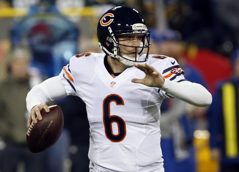 Chicago Bears quarterback Jay Cutler looks for a receiver during the first half of an NFL football game against the Green Bay Packers on Sunday in Green Bay, Wis. (AP/Mike Roemer)