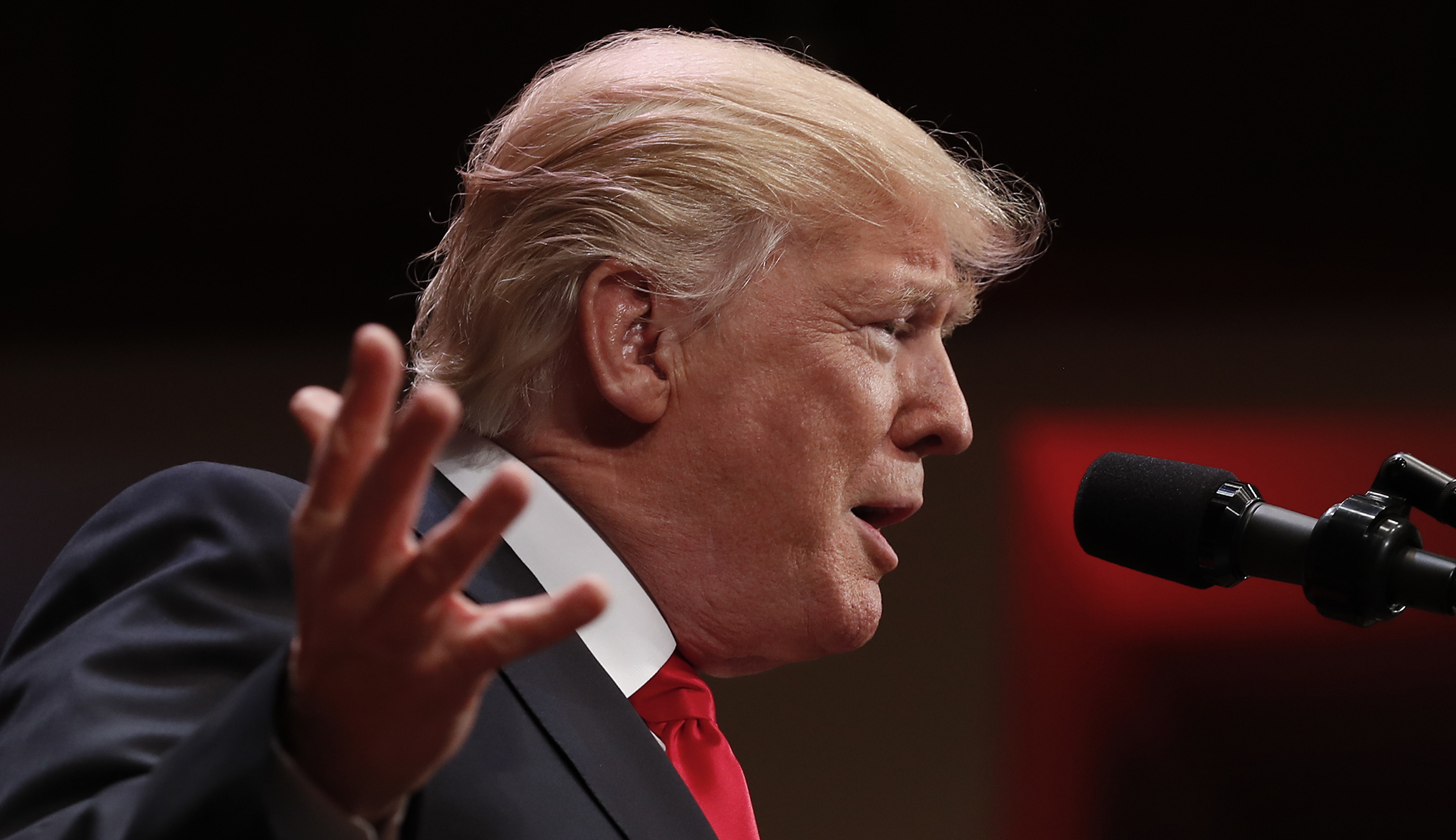 Politico Magazine asks mental health experts if Trump has a television addiction