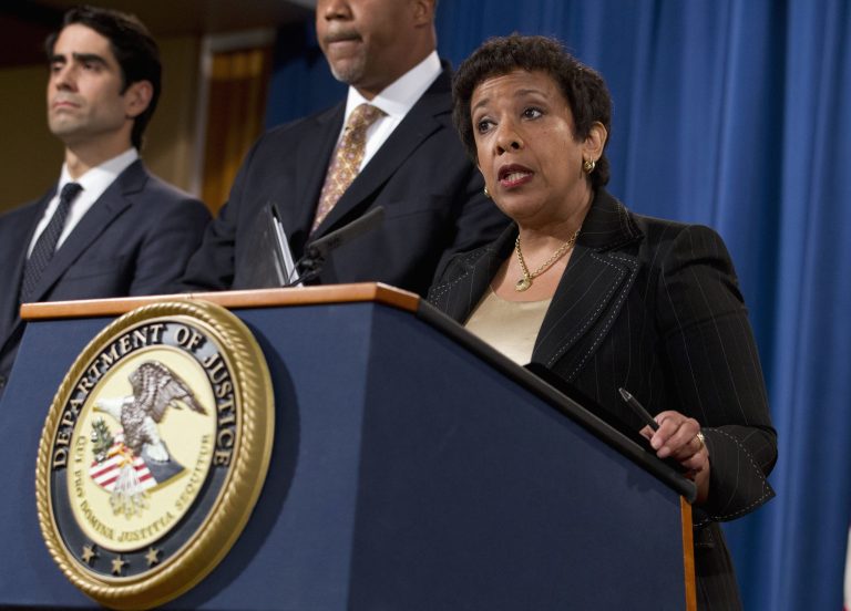 Attorney General Loretta Lynch is expected to announce a new federal probe into the police shooting in Chicago last year that left a black teenager dead. (AP Photo/Jose Luis Magana)