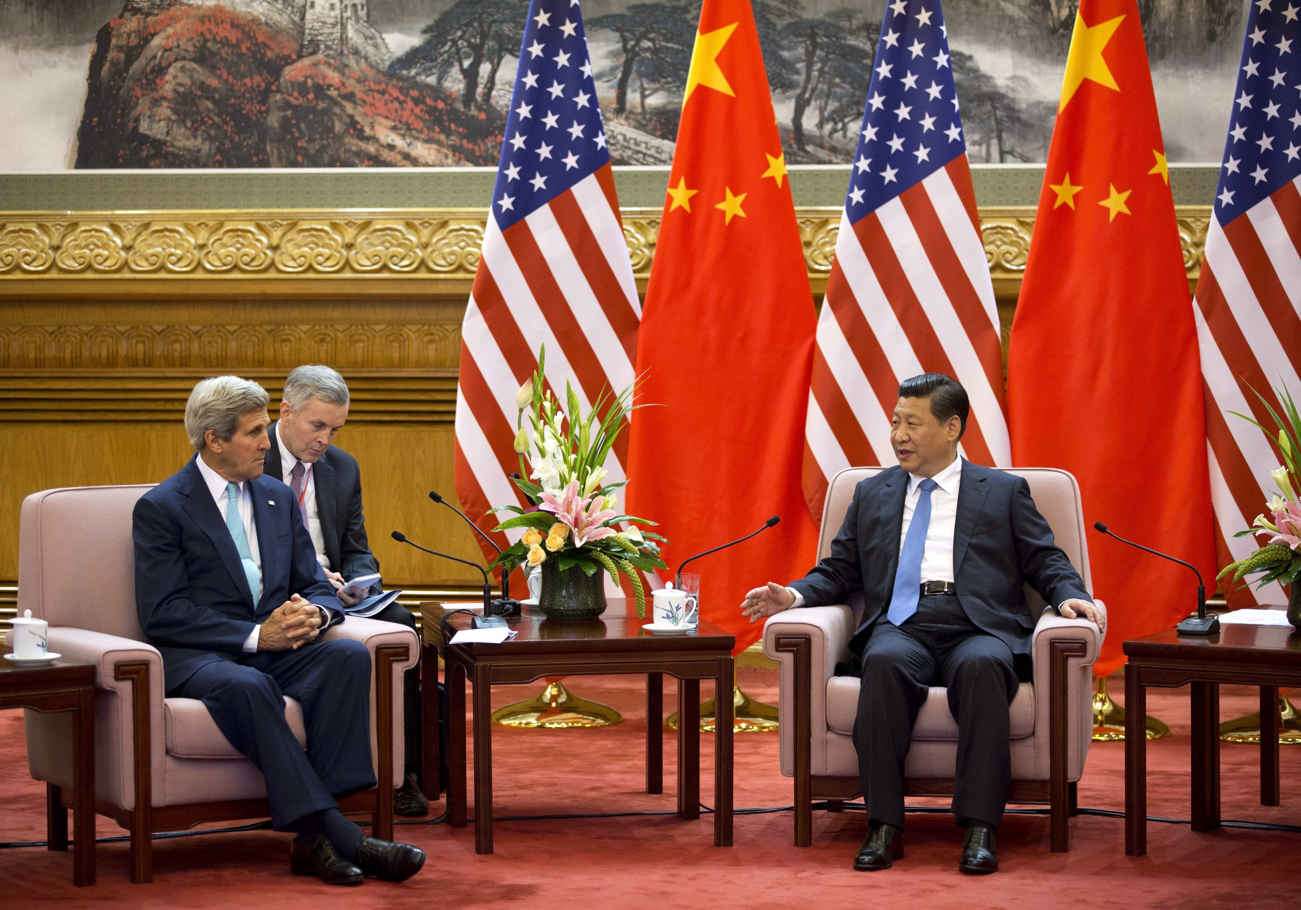 Report: Chinese hackers hit US personnel networks