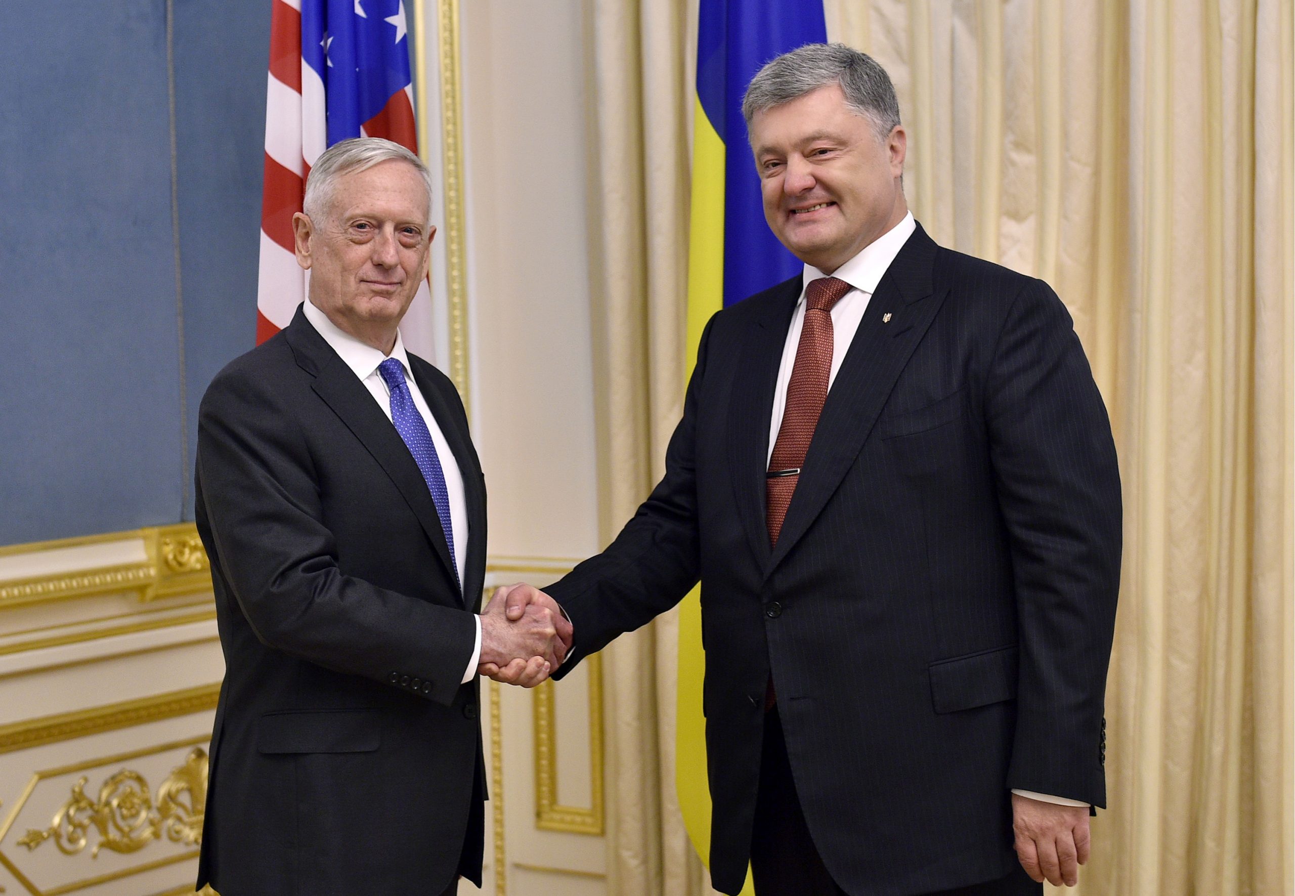 Mattis: Trump Administration Considering Lethal Defensive Aid for Ukraine