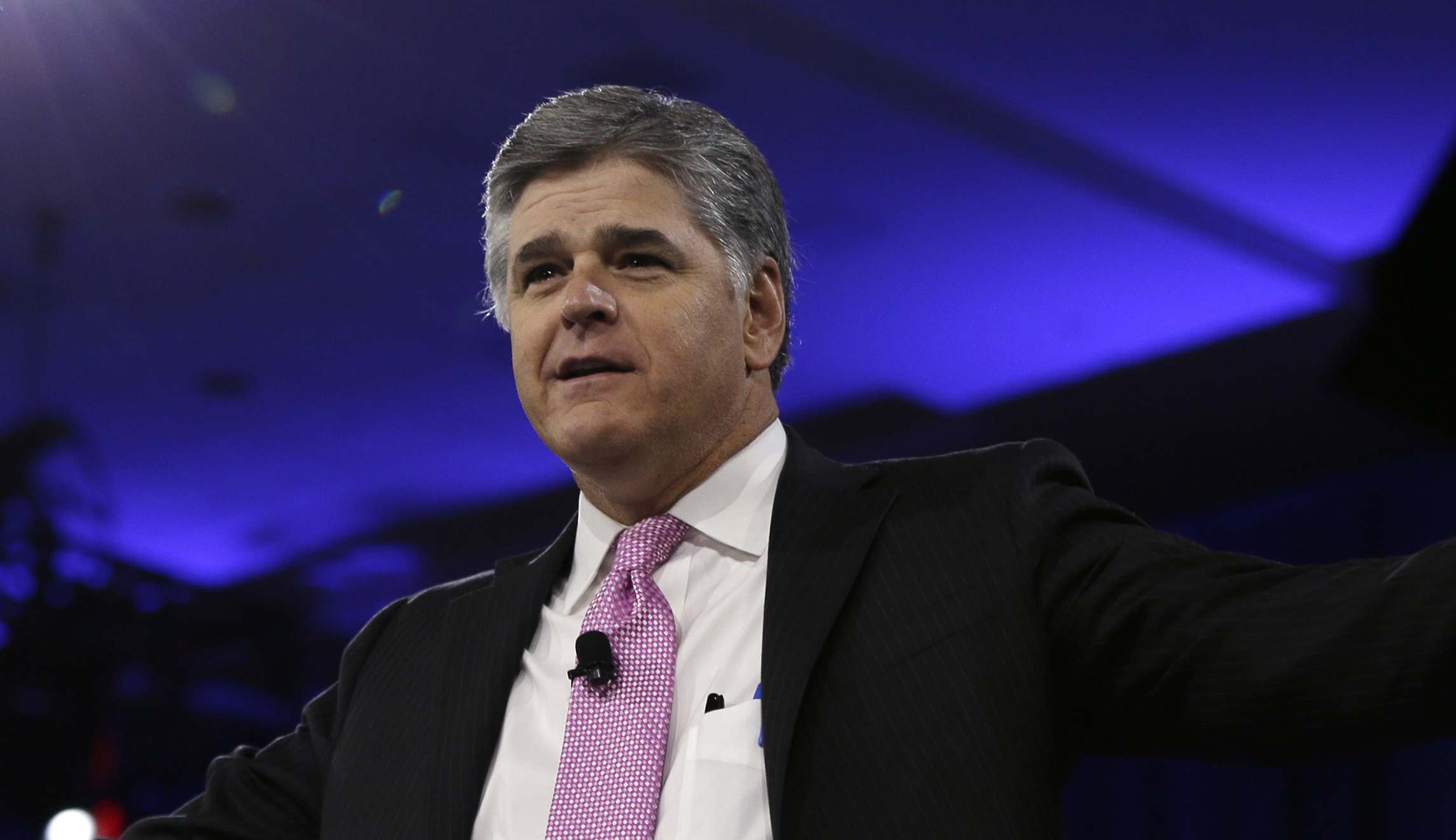 Sean Hannity denies report about advising Trump on Nunes memo: ‘A total lie, fake news’