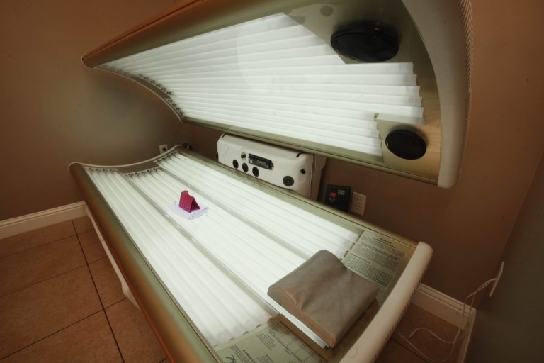 An open tanning booth at Amazing Tans in Sacramento, Calif., in 2012. (AP Photo/Rich Pedroncelli)