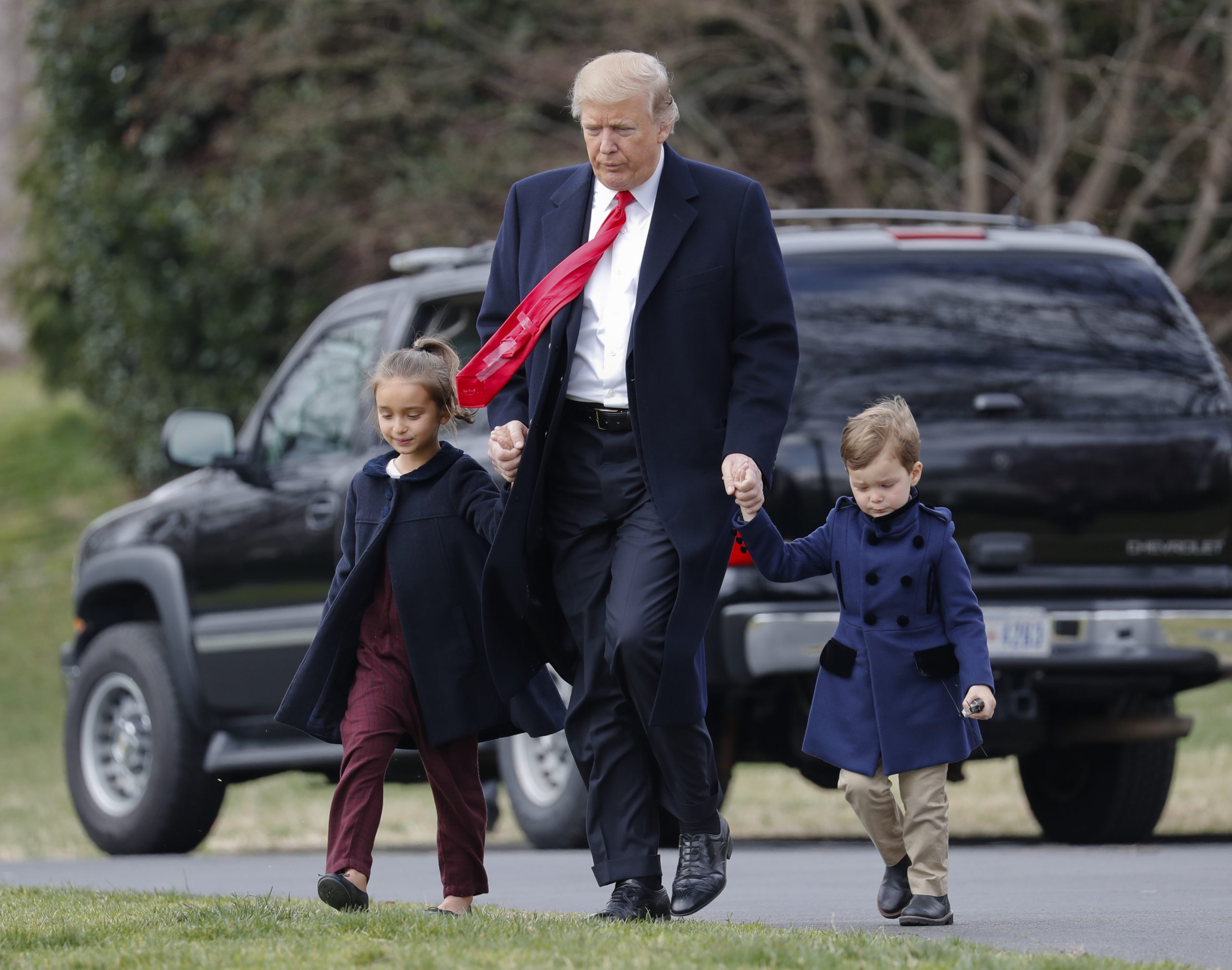 Trump’s granddaughter Arabella Kushner performs for Chinese president (VIDEO)