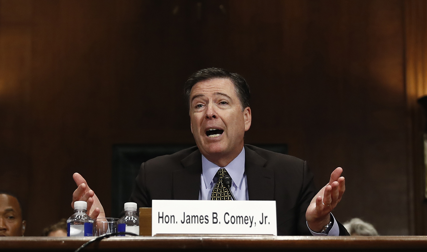 Comey won’t confirm if FBI is investigating Trump leaks
