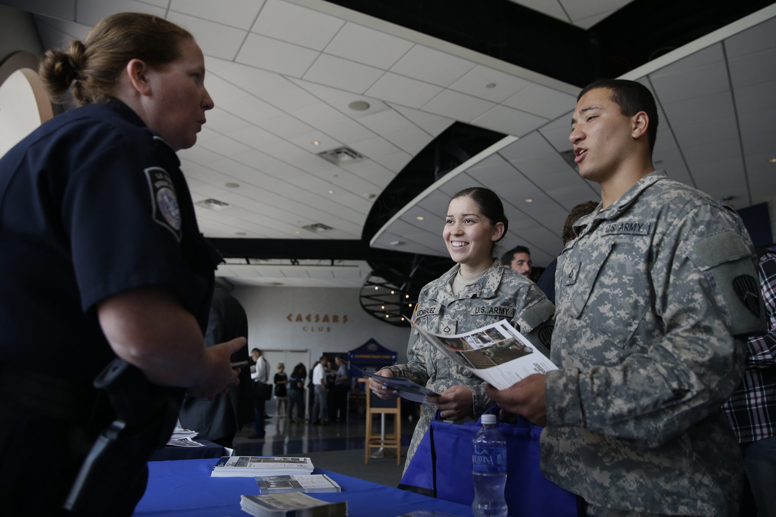 Jobless claims lowest since 1973 at 255,000