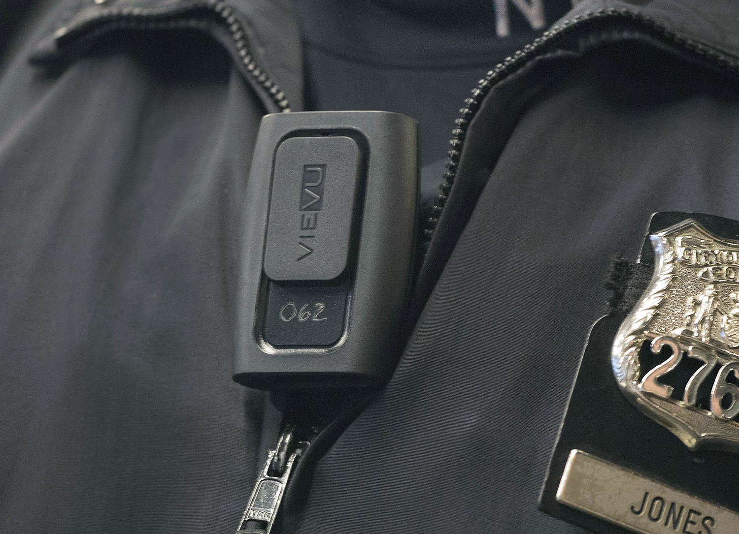 Chicago: All police to have body-worn cameras by end of 2017