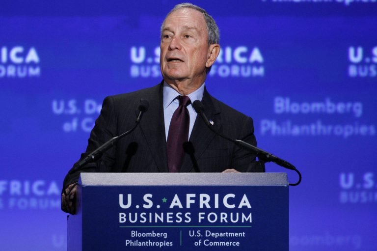 In this Aug. 5, 2014 file photo, Michael Bloomberg welcomes leaders to the U.S.-Africa Business Forum during the U.S.-Africa Leaders Summit at the Mandarin Oriental Hotel in Washington. The former New York Mayor is returning to lead the financial data and news company he founded in 1981 but left to serve three terms in City Hall. Bloomberg LP said Wednesday, Sept. 3, 2014, current CEO Daniel Doctoroff will step down at the end of the year.  (AP Photo/Jacquelyn Martin, file)