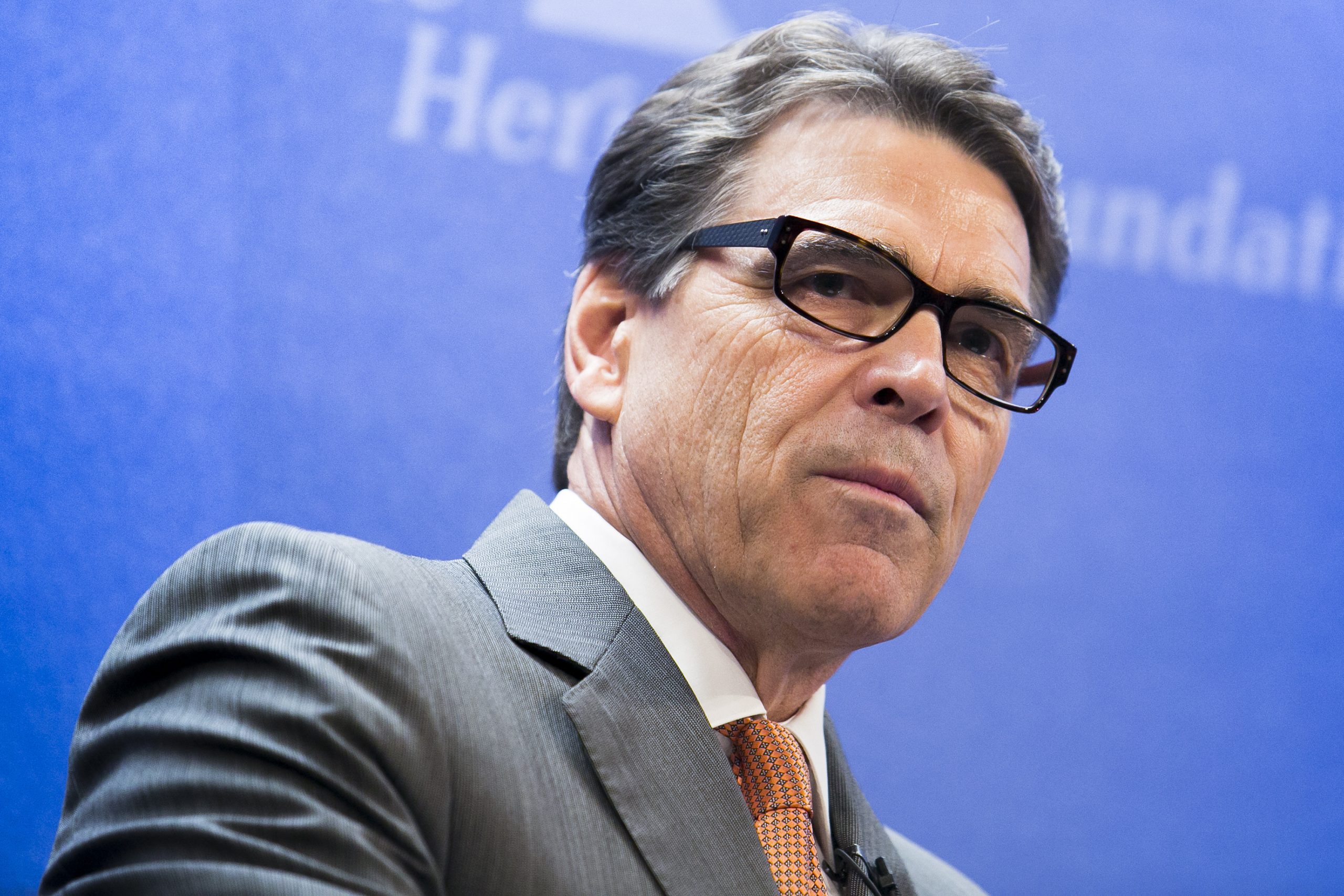 In Washington speech, Rick Perry stays on offense over indictment