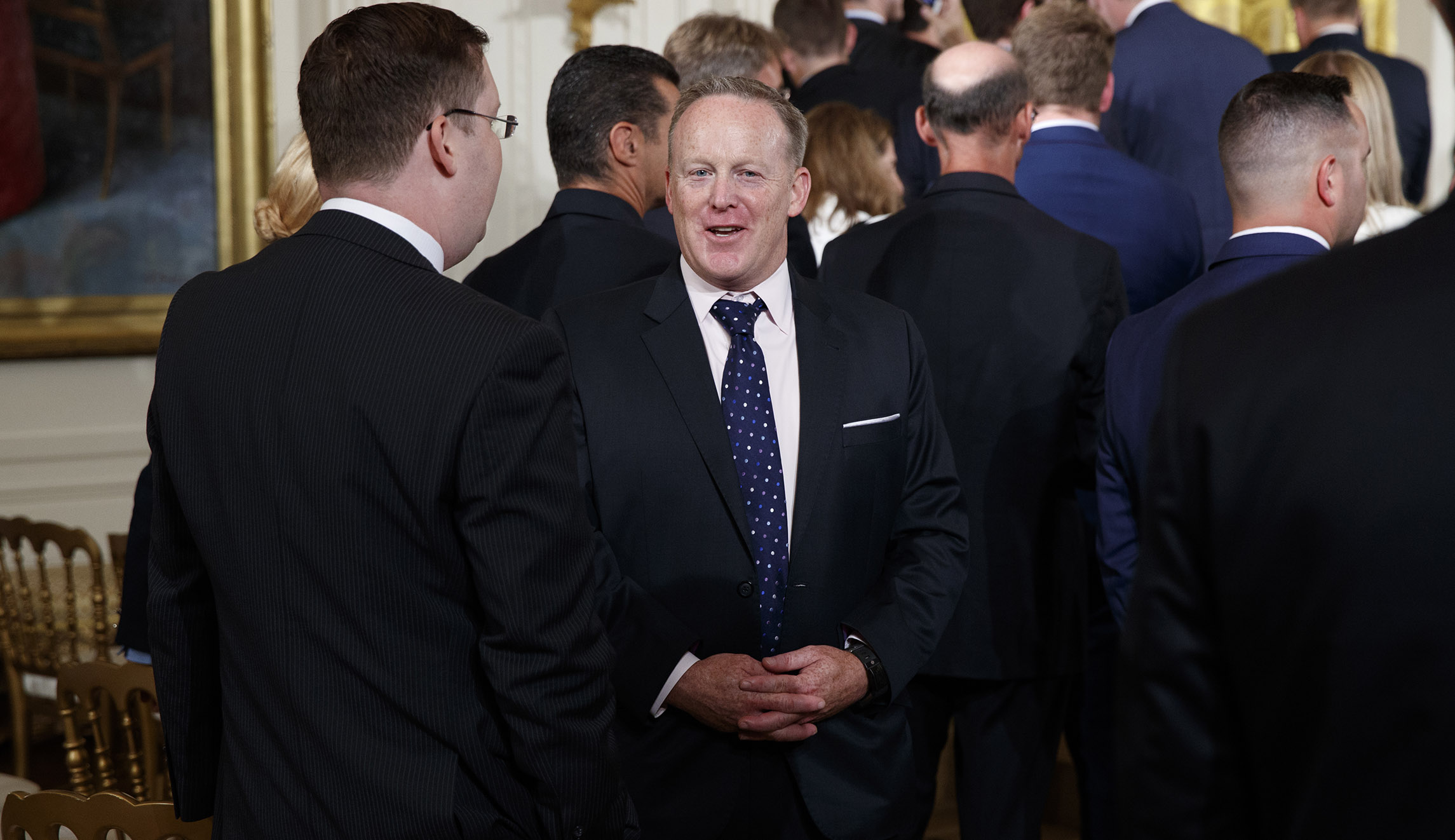 Sean Spicer returns briefly to White House podium