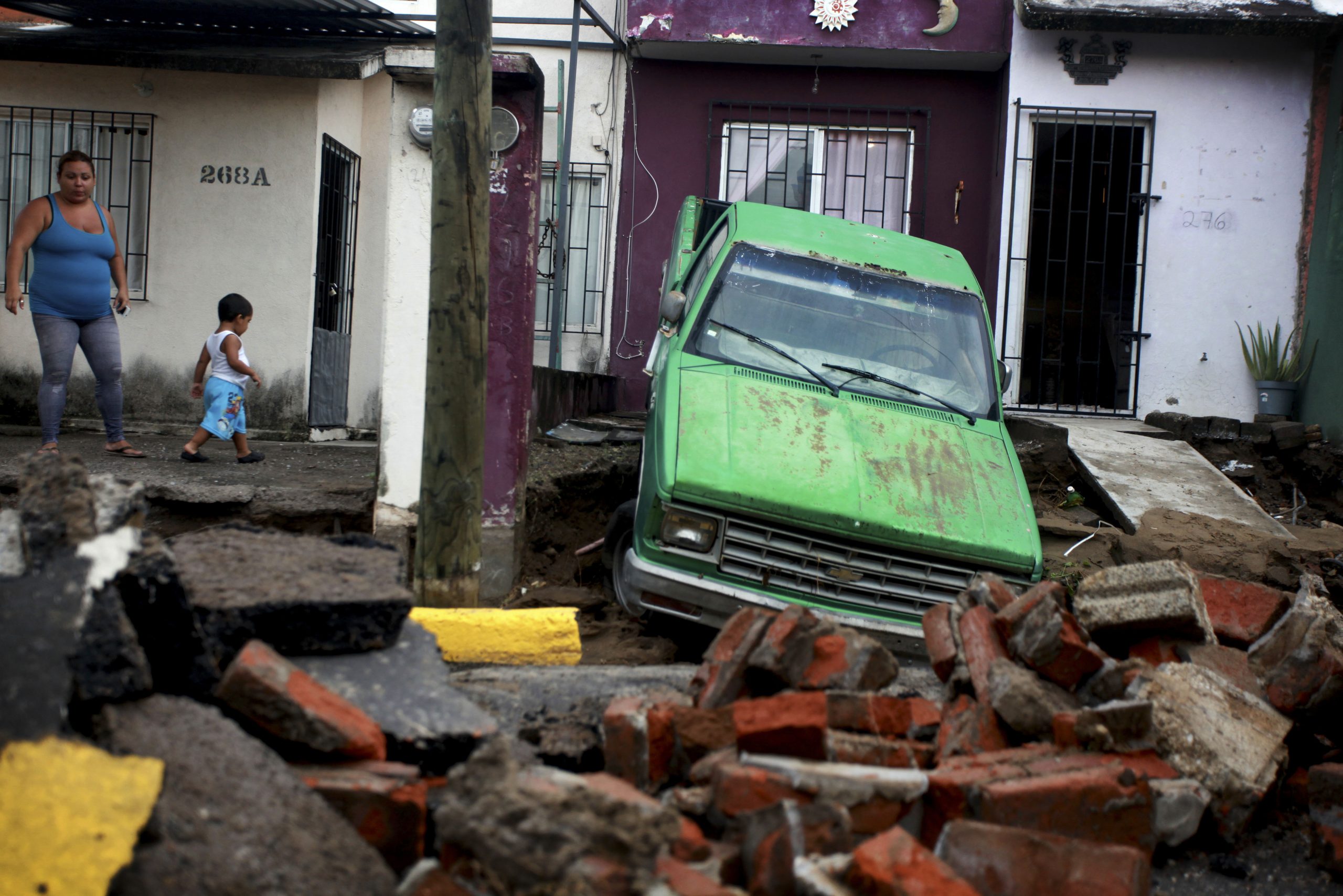 Tropical Storm Dolly moves ashore in Mexico