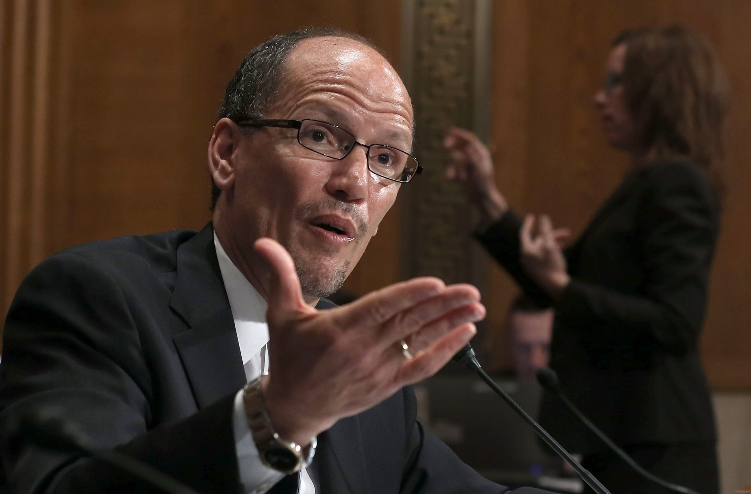 Labor Dept.: Family and Medical Leave Act extends to same-sex couples