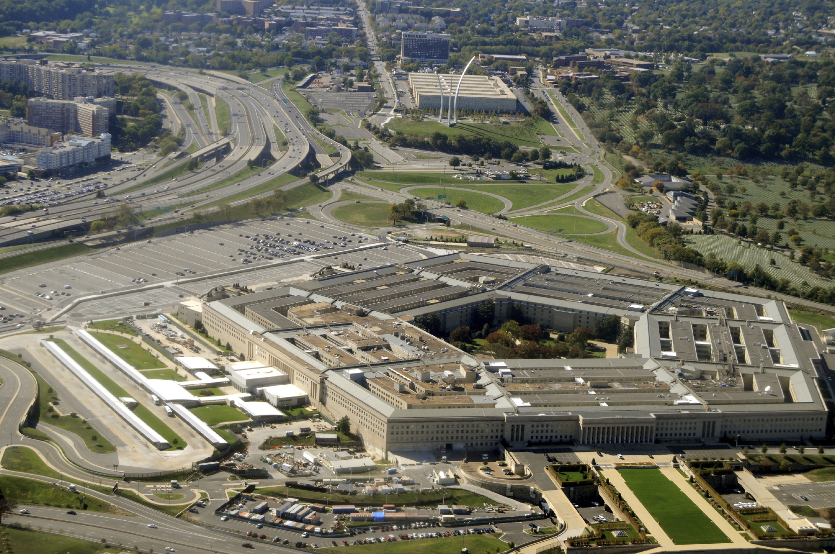 Pentagon pressed on why there’s no strategy to defeat ISIS