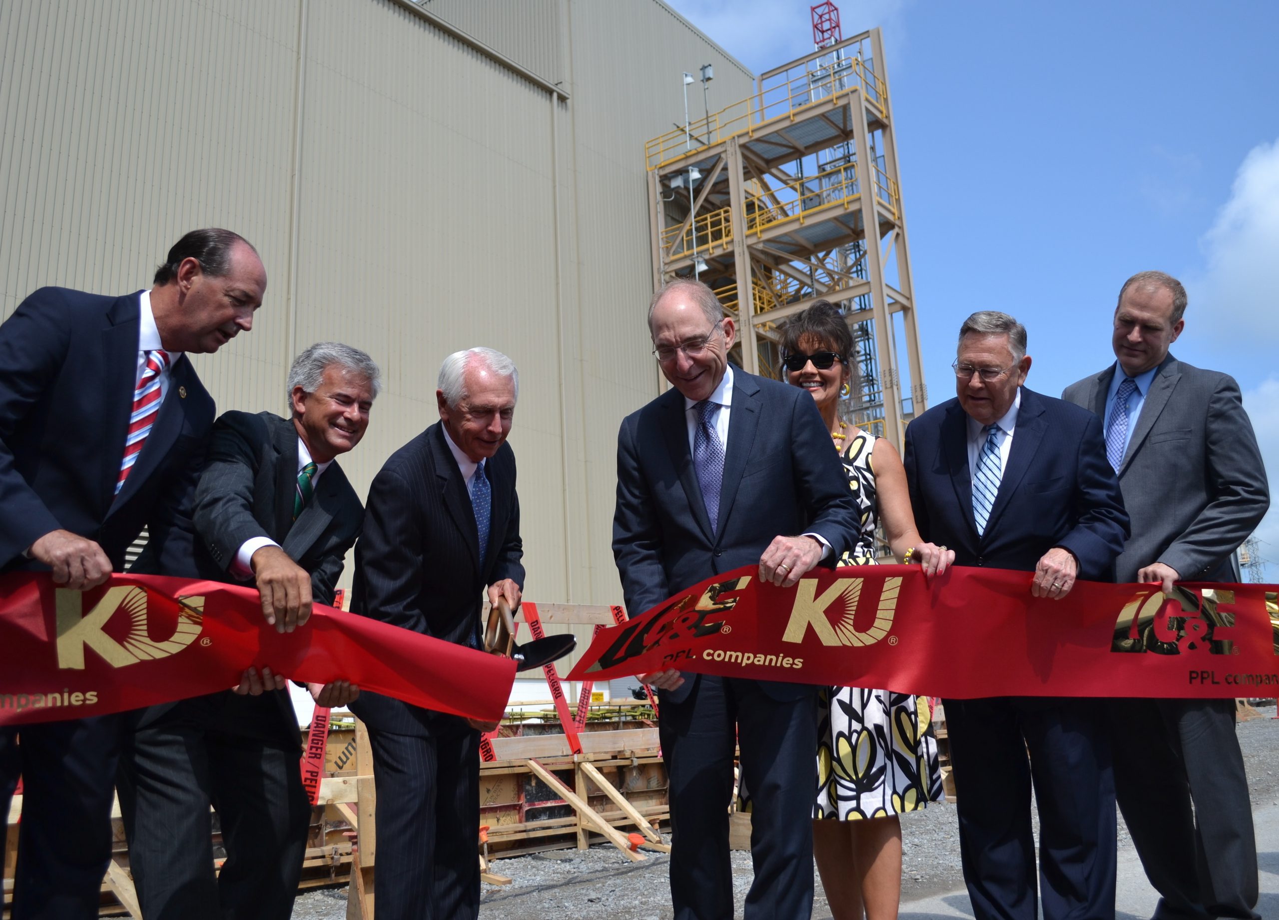 Project at Ky. coal plant to catch carbon dioxide