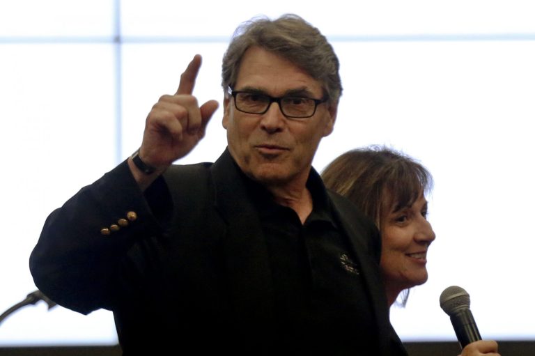 Energy secretary will discuss energy cooperation and reforms with the United States' southern neighbor. (AP Photo/Keith Srakocic)