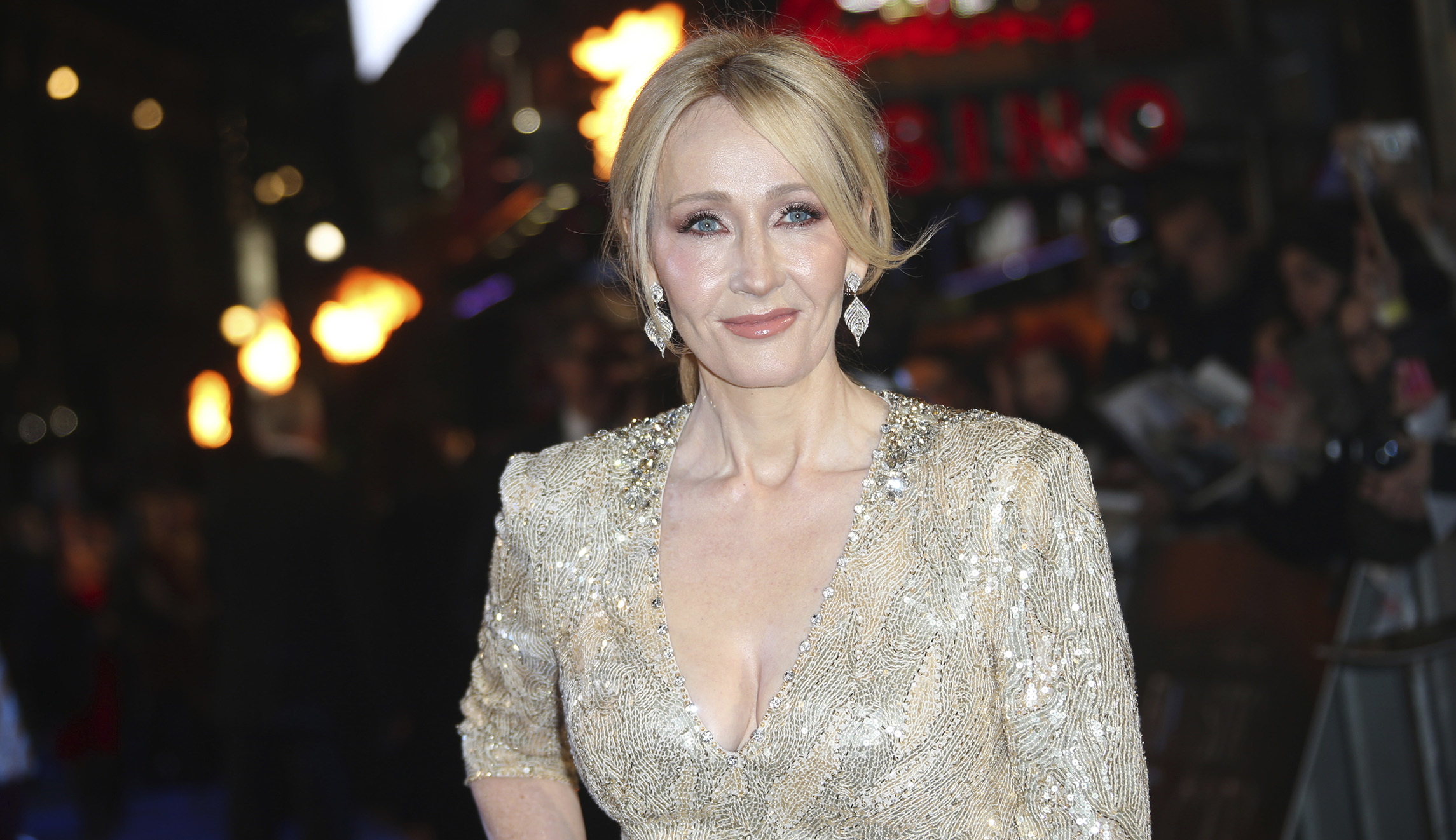 J.K. Rowling rips Trump for threatening to cancel press briefings with ‘Alice in Wonderland’ quote