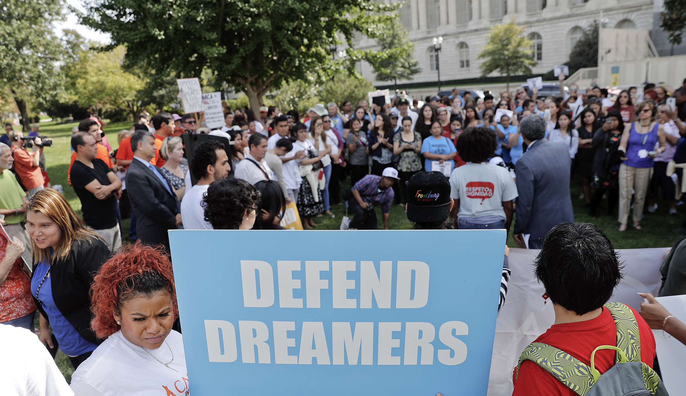 Senate will consider border wall, Dreamers bill in January