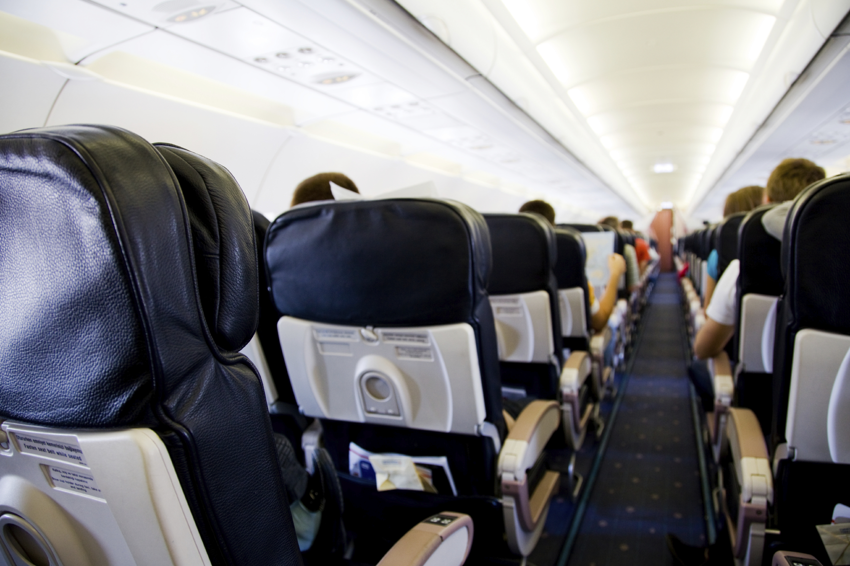 Dem wants wider airplane seats for wider Americans