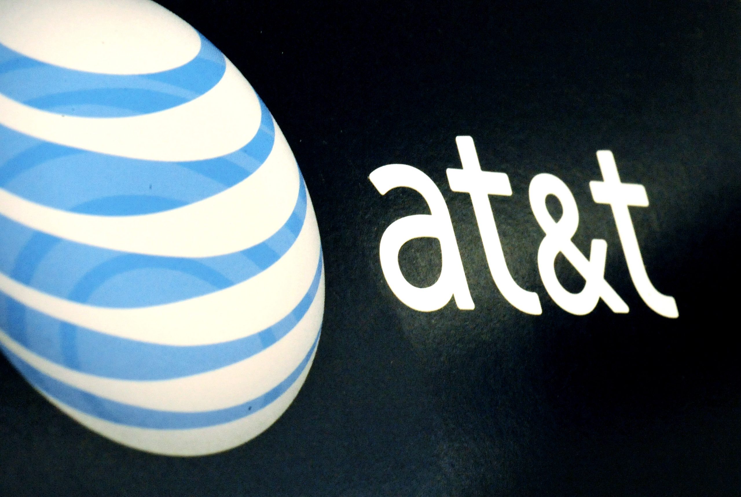 AT&T, Time Warner acquisition complete
