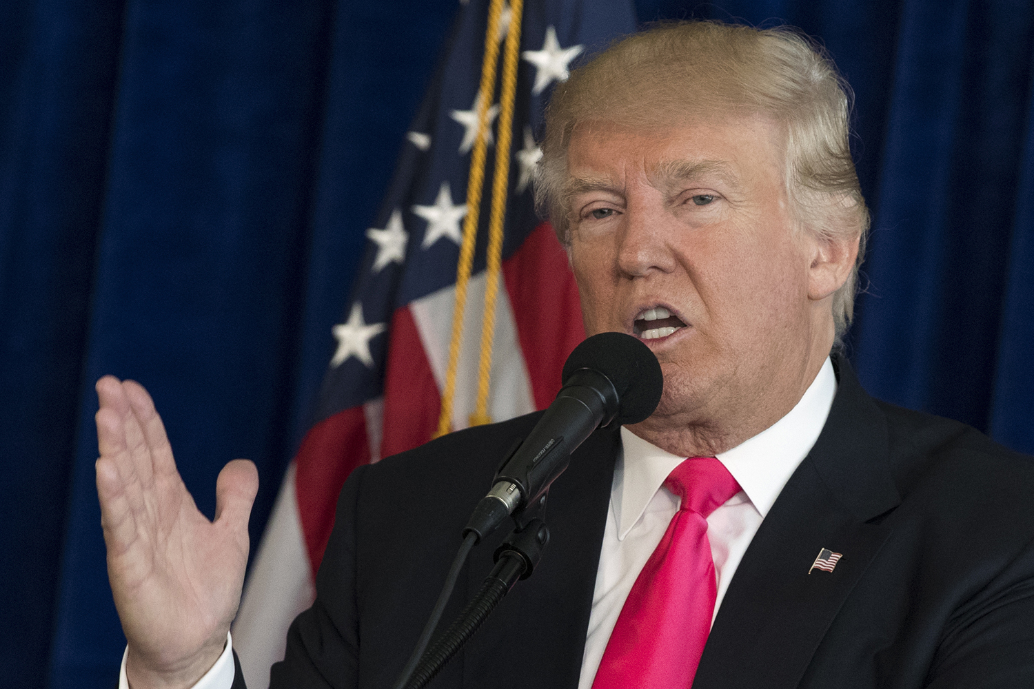 Trump: Allowing businesses to leave US penalty-free is the ‘dumb market’