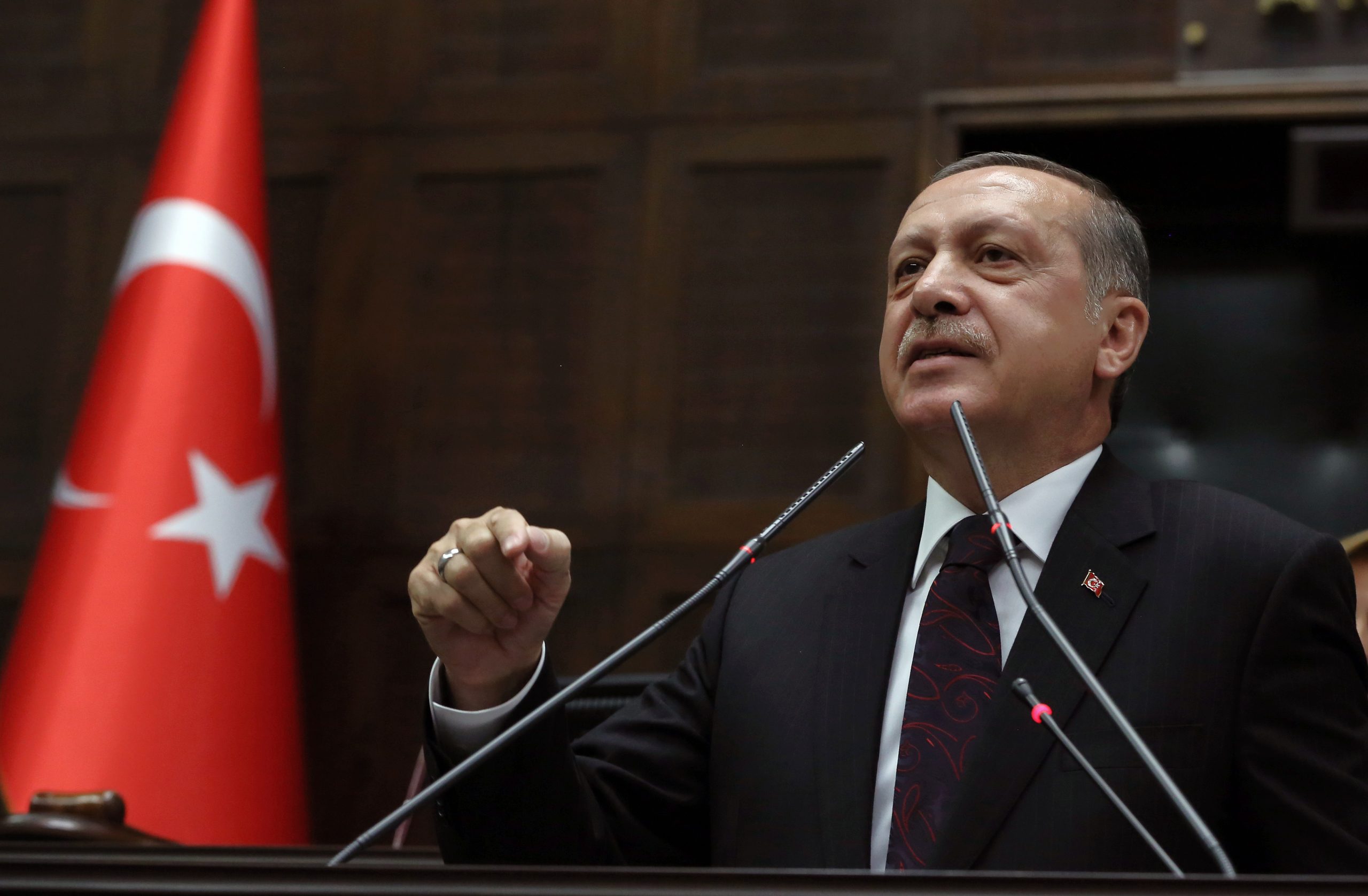 Turkey seeks to boost peace talks with Kurds