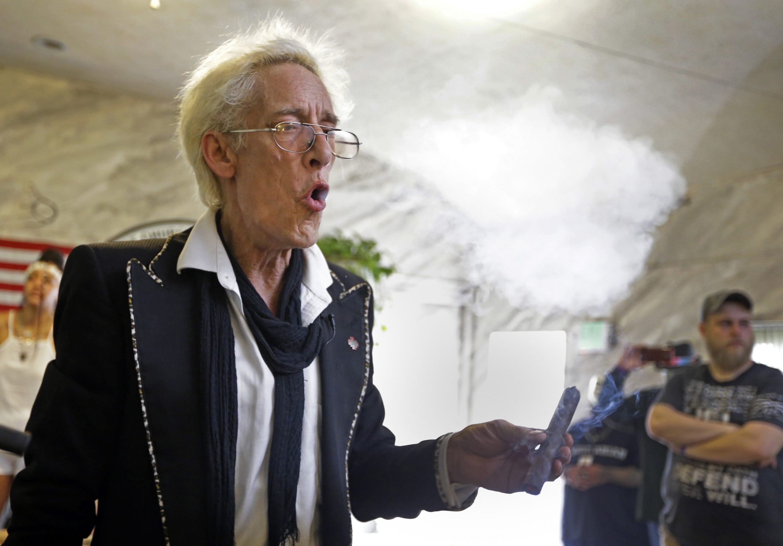 Poll: Majority of marijuana smokers are parents, backed Clinton 2-1