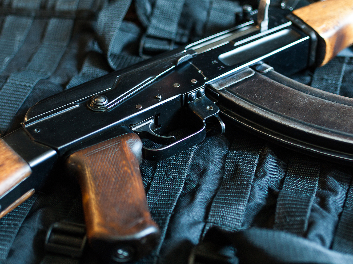 Former Marine purchased AK-47 from man who posed at ISIS member