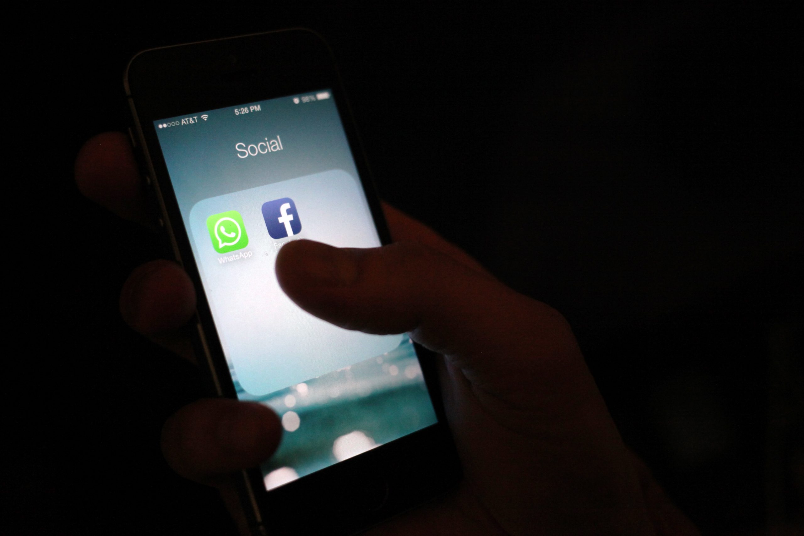 Facebook buying messaging app WhatsApp for $19B