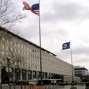 State Department Tries Stopping Americans From Joining ISIS With Twitter, Facebook