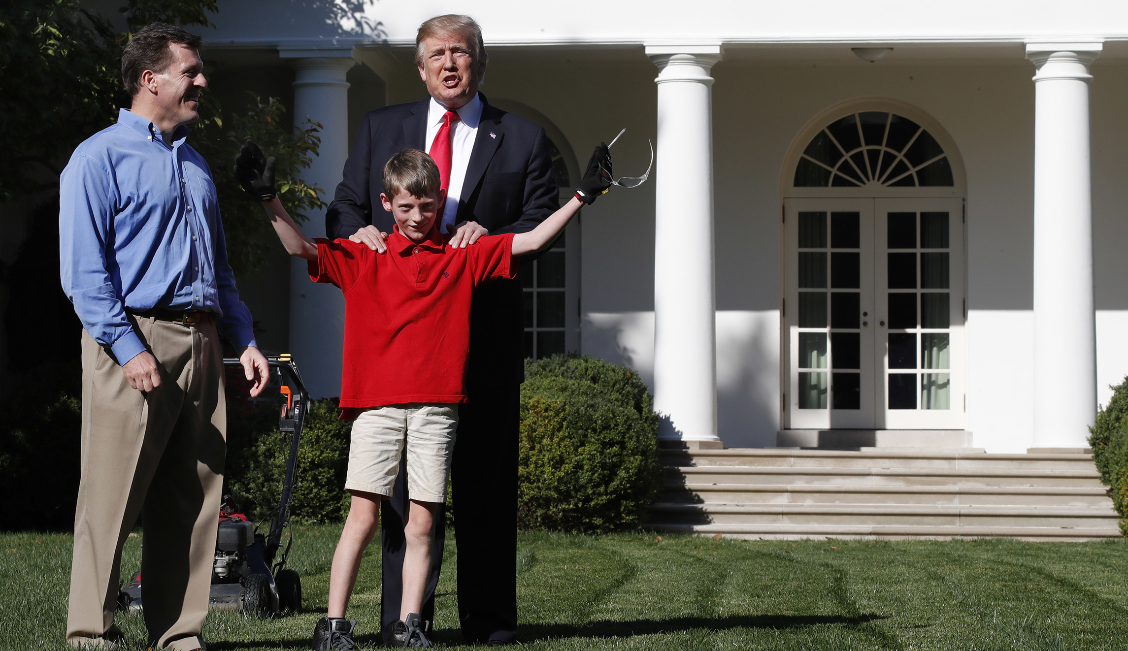 11-year-old Frank gets his wish to mow White House lawn, gets personal thank you from Trump