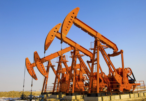 The federal government may be leaving some oil and gas rights revenue on the table, according to a new report. (Photo: Thinkstock)