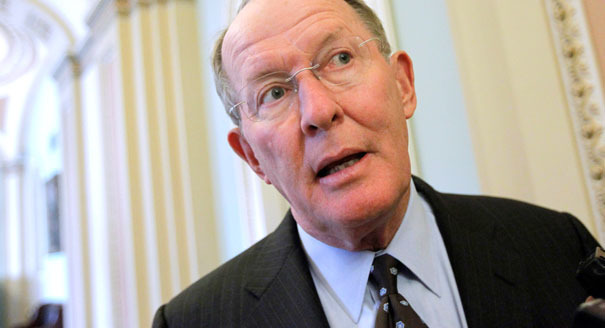 With Tea Party support, Tennessee’s Alexander looks safe