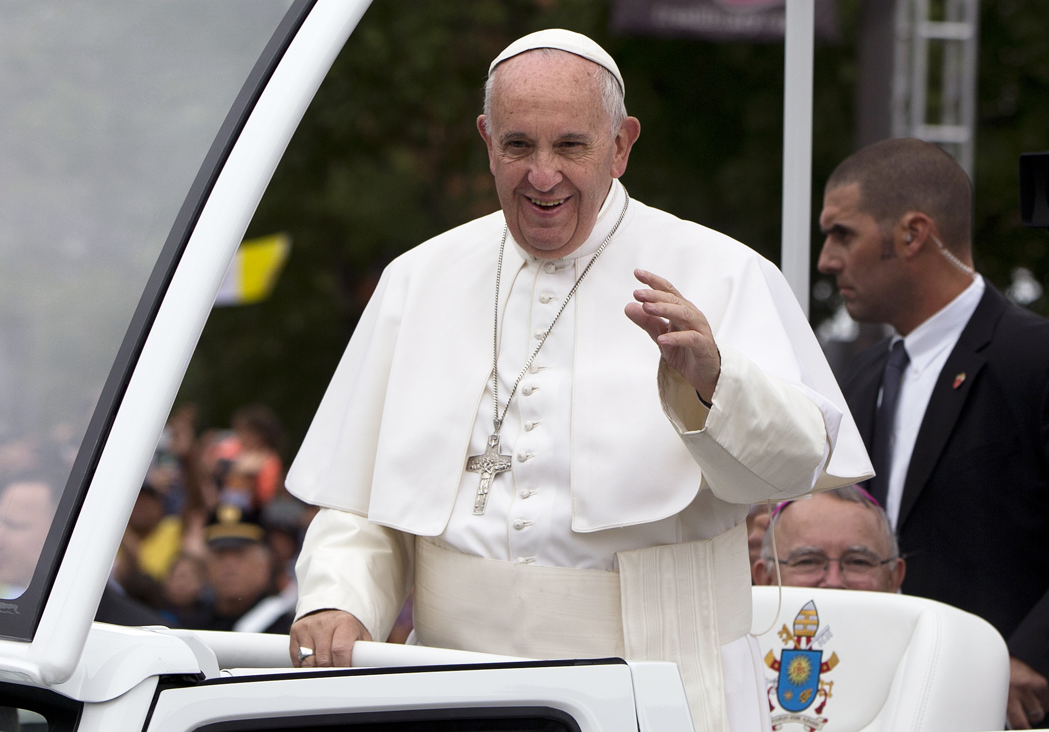 Survey: Pope Francis’ visit boosted religion in U.S.