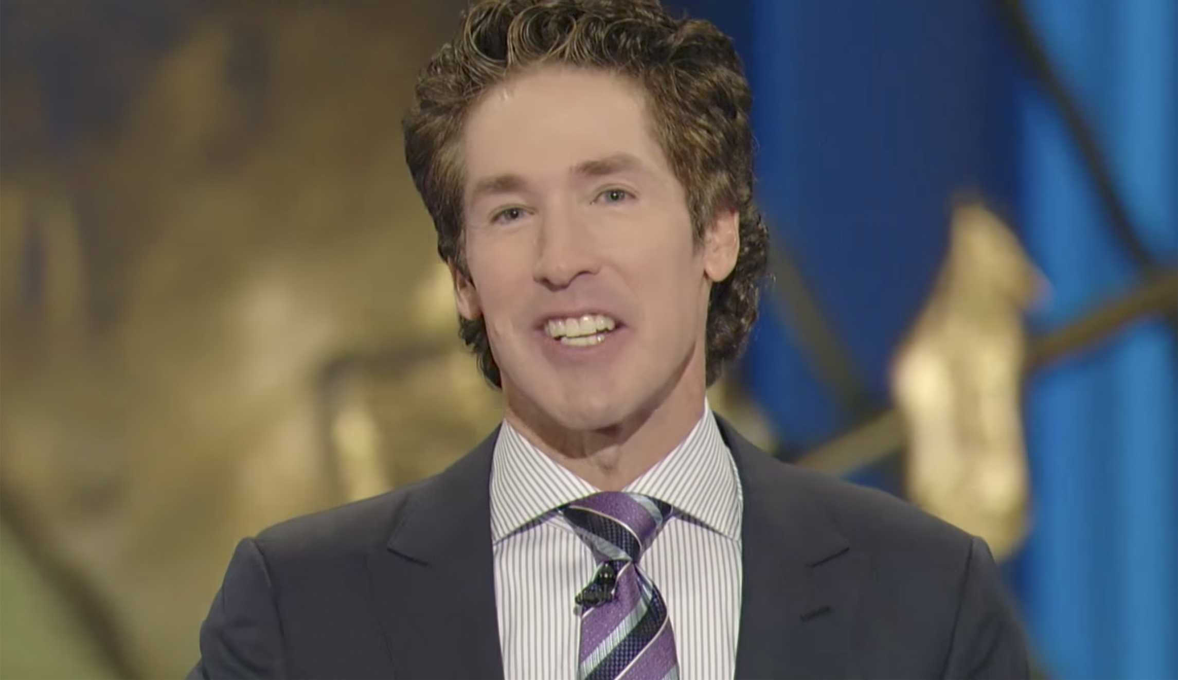 Joel Osteen’s megachurch opens for tropical storm victims