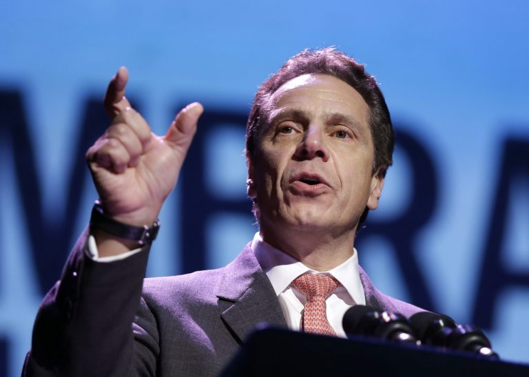 New York. Gov. Andrew Cuomo says the feds should share information it has on suspected terrorists with the states, so those states can block those suspects from owning guns. (AP Photo/Seth Wenig)