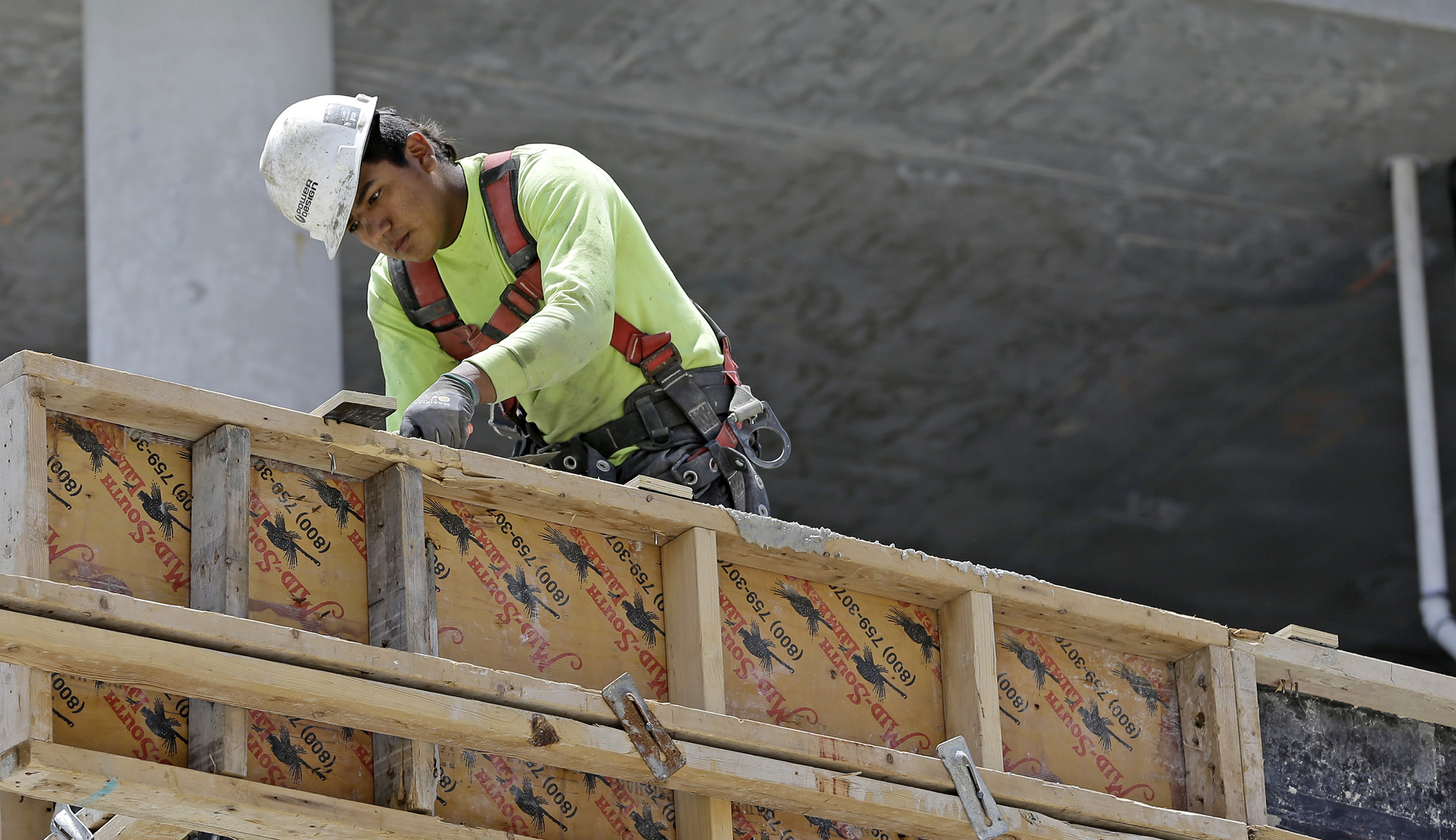 Economy grew at 6.5% annual rate in second quarter, slower than expected, as US emerges from pandemic